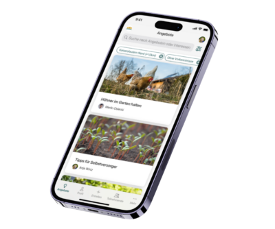 Handy, auf dem die digitale Lösung kuubu in Form einer App geöffnet ist.
