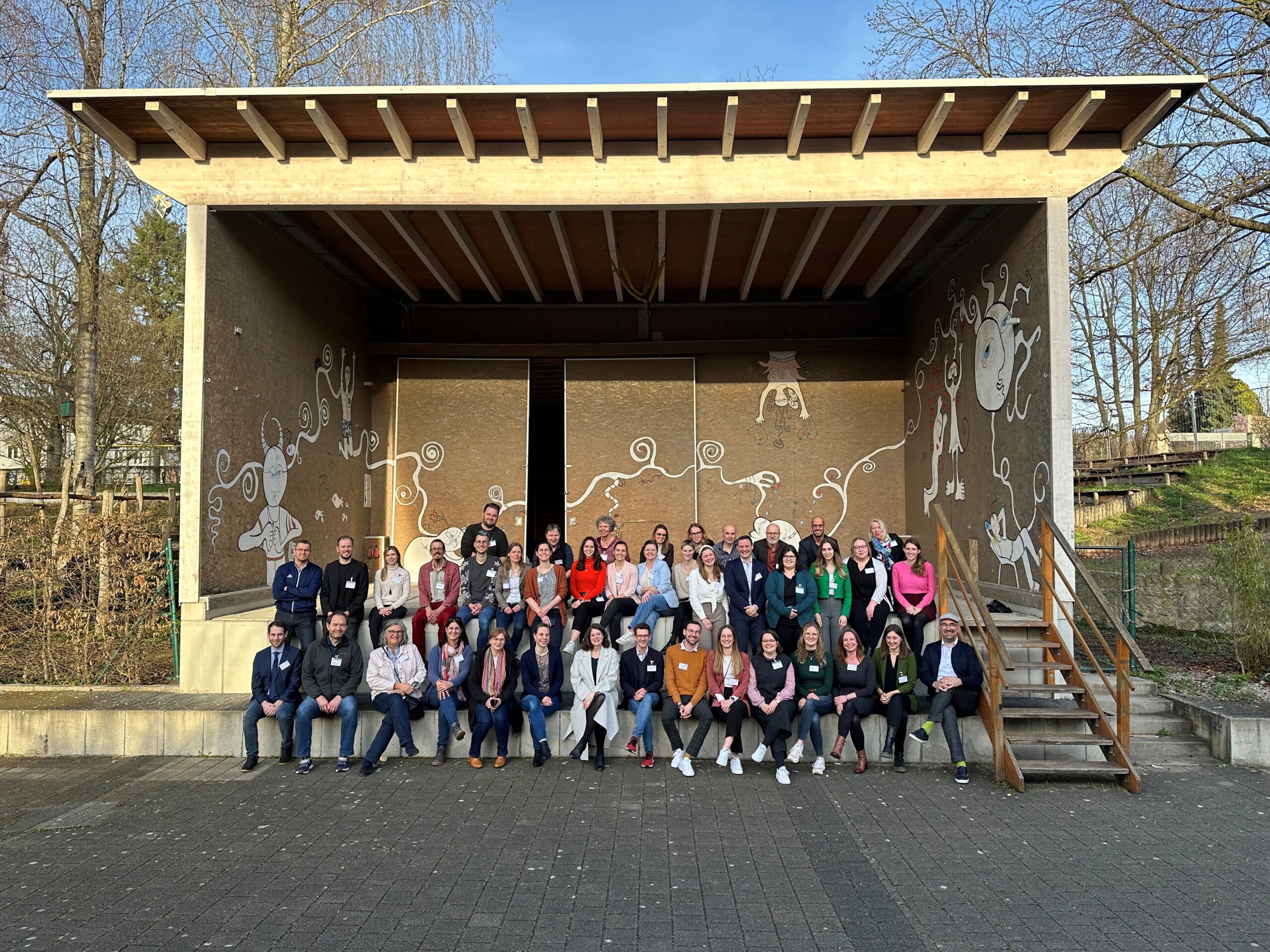 Gruppenbild vom sechsten Vernetzungstreffen